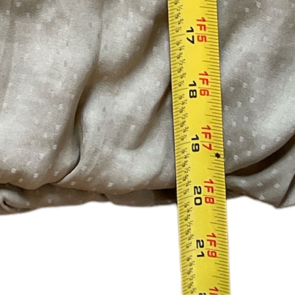 Blu Pepper Green Crop Balloon Shirt. New with tags. Size Large - Picture 10 of 10